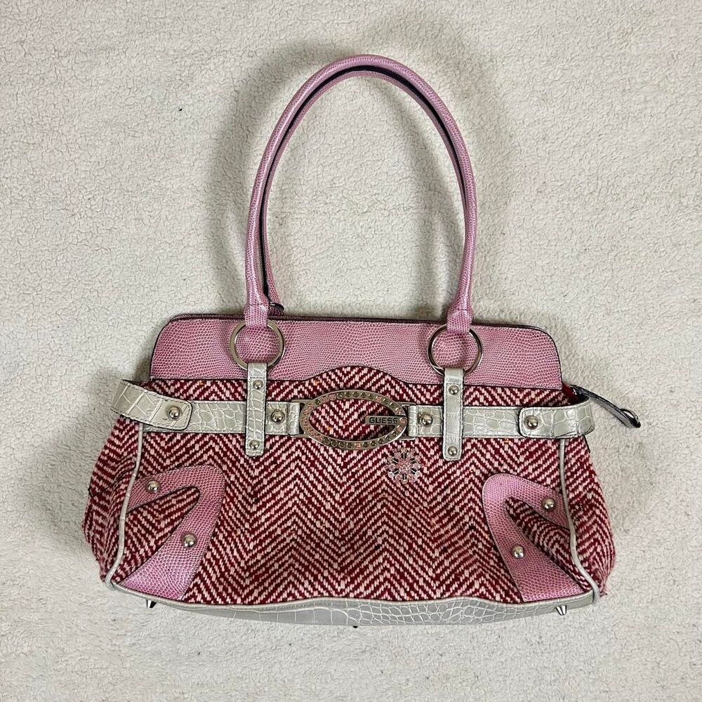 Insane Y2K Guess Pink Logo Purse